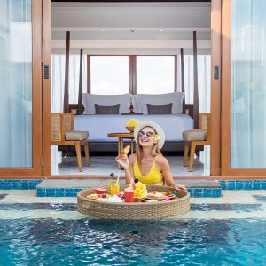 Scents of Romance Retreat