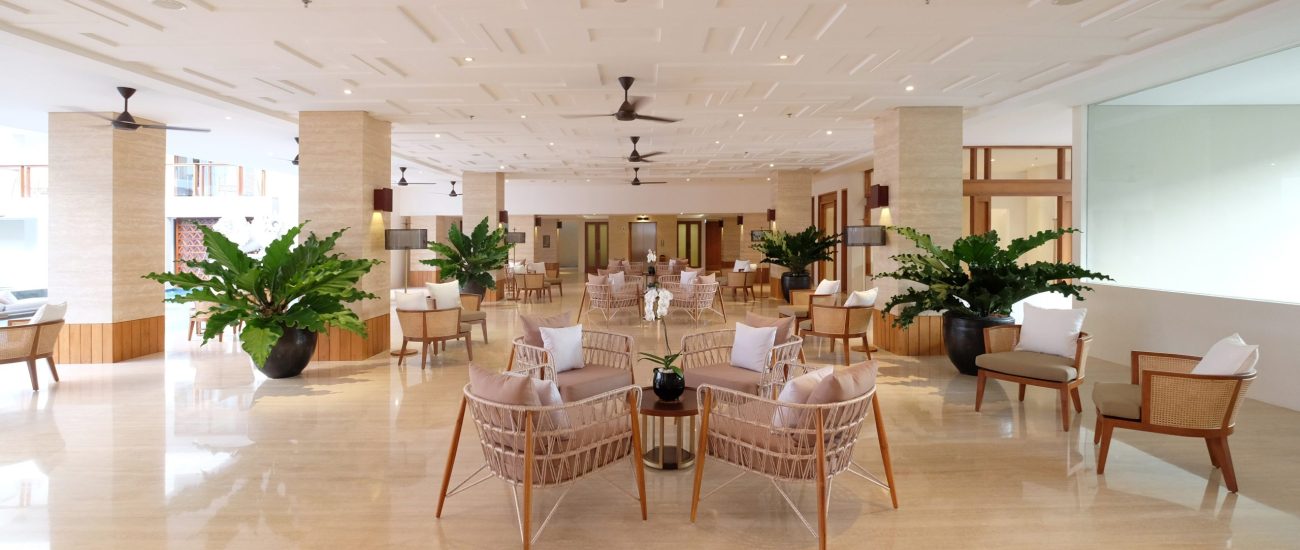 Lobby - The Bandha Hotel & Suites 2